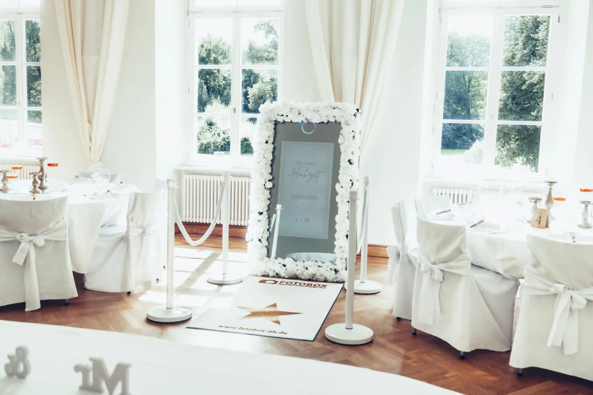 Luxus-Fotospiegel für Ihre Hochzeit – Rahmen in Silber, Weiß, Gold-Barock oder mit Blumen