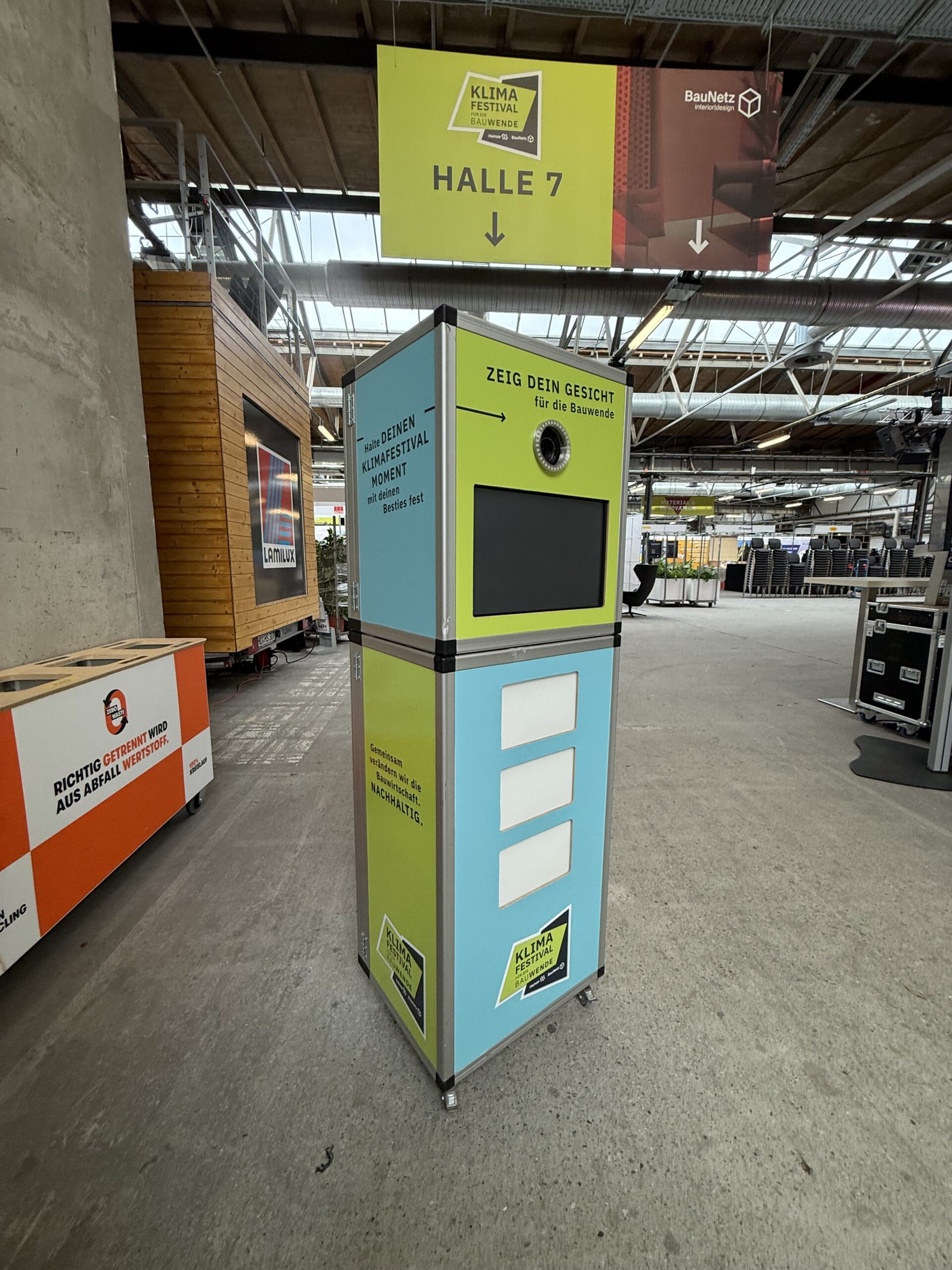 KI-Fotobox Berlin – Klimafestival mit Sofortdruck KI-Fotobox mit Sofortdruck beim Klimafestival Berlin