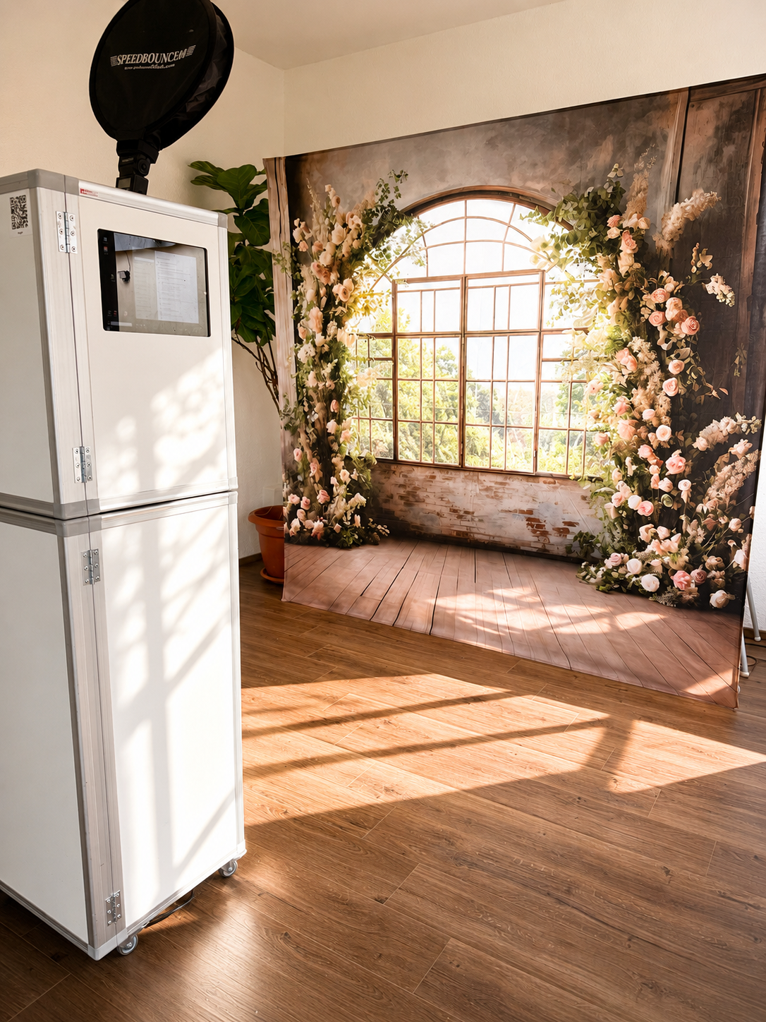 Fotobox Gut Ulrichshusen – Fotobox mit Hintergrund Fotobox mit individuellem Hintergrund auf Gut Ulrichshusen