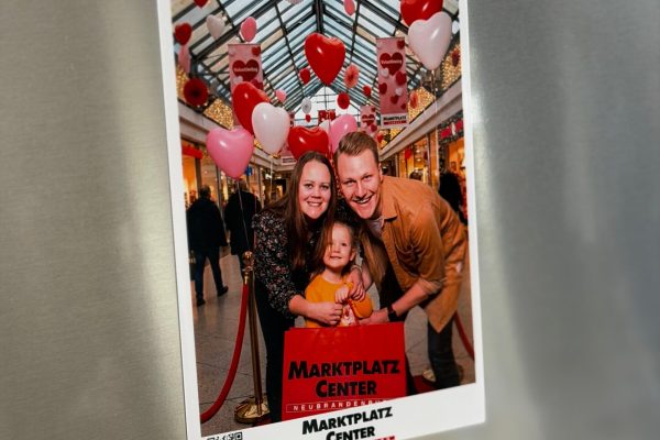 Fotobox Magnete drucken lassen | Magnet-Fotobox für Events & Messen Fotobox Magnete drucken lassen | Magnet-Fotobox für Events & Messen