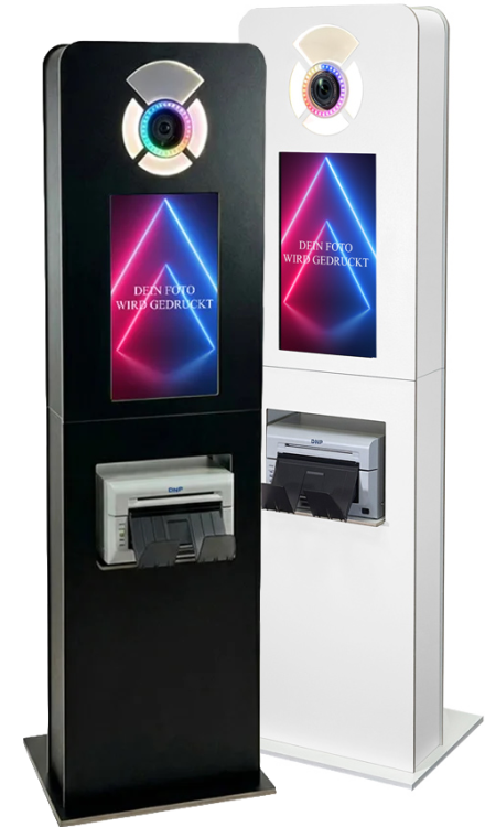 Mobile Säulenfotobox für Messen mit KI